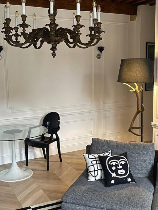 Le Grand Cerf By La Chambre A Cote Metz Buitenkant foto